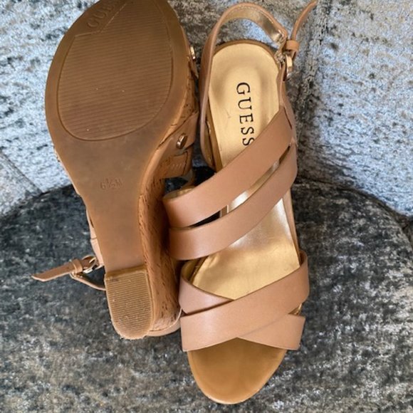 Guess Sandals/Wedges - Picture 4 of 4